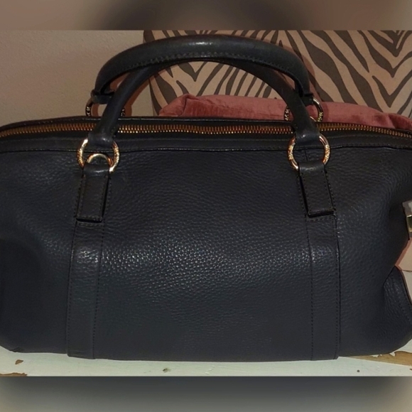 VEUC MCM Black Leather Tote Bag !! Gorgeous Bag - Picture 5 of 13